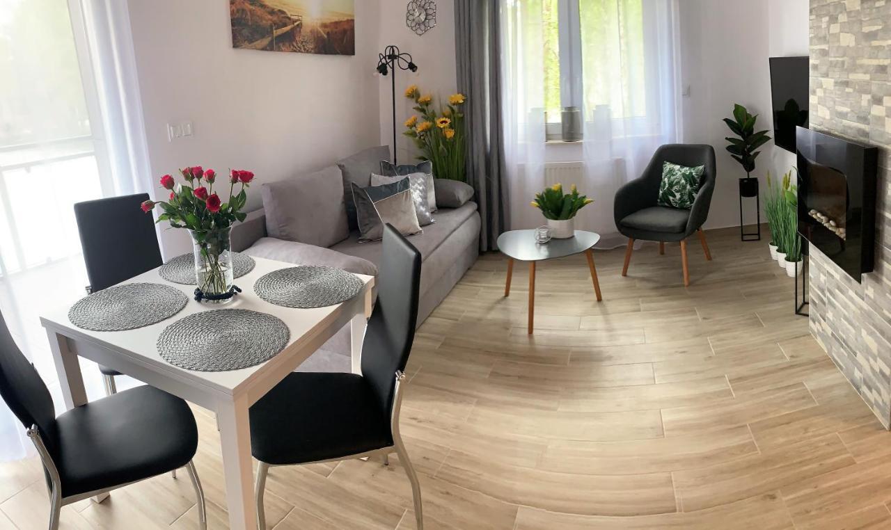 Apartament Sloneczny Mielno - 365Pam Apartman Kültér fotó